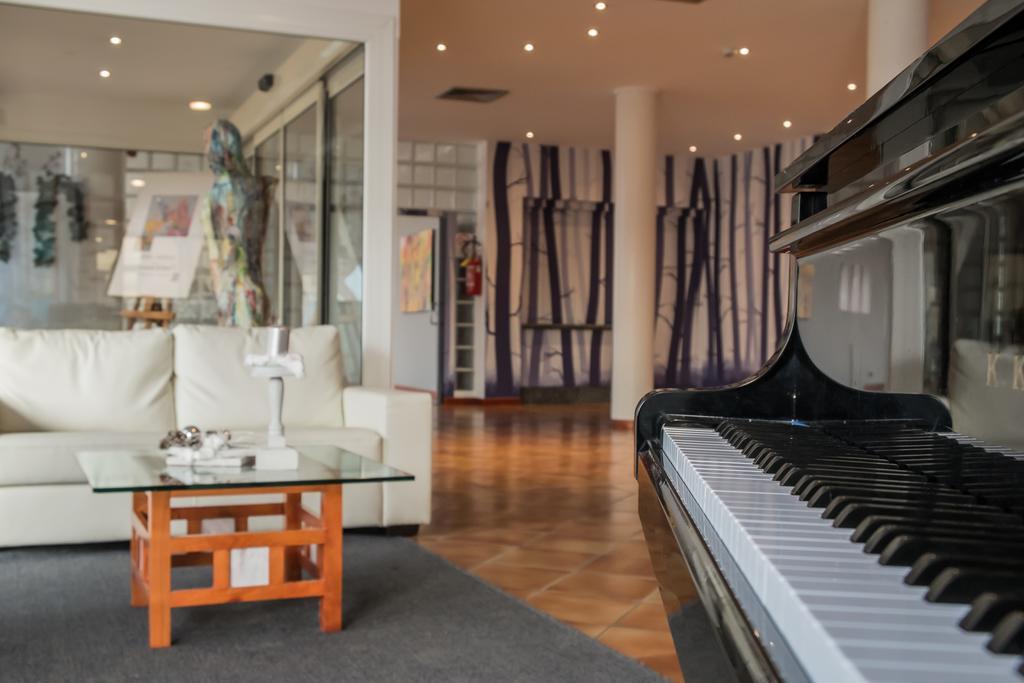 Roero Park Hotel Sommariva Perno Luaran gambar