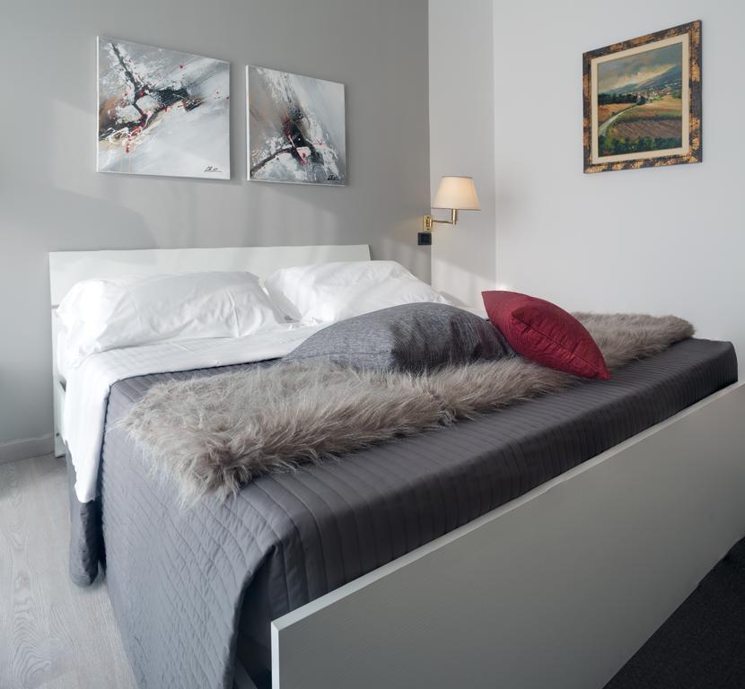 Roero Park Hotel Sommariva Perno Luaran gambar