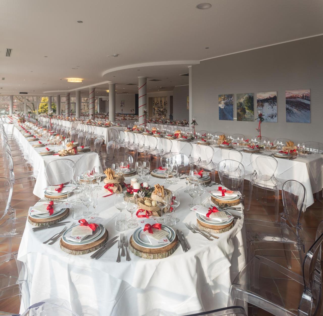 Roero Park Hotel Sommariva Perno Luaran gambar